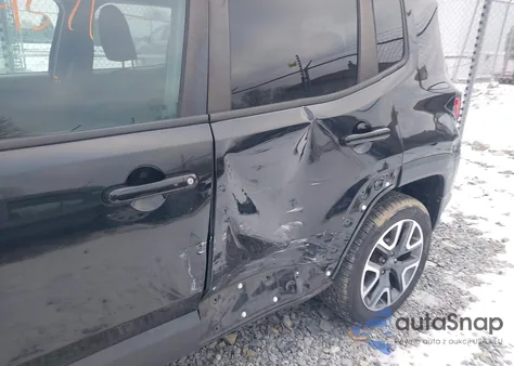 2018 Jeep Renegade Latitude 4X4 z USA, uszkodzony, nr VIN ZACCJBBB0JPH28501